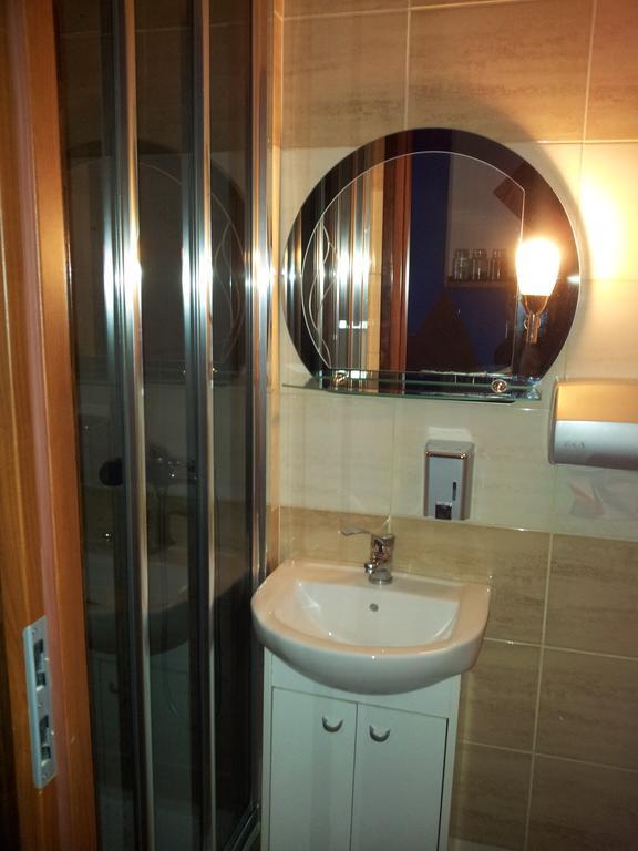 Euro Hostel Krasków Rum bild