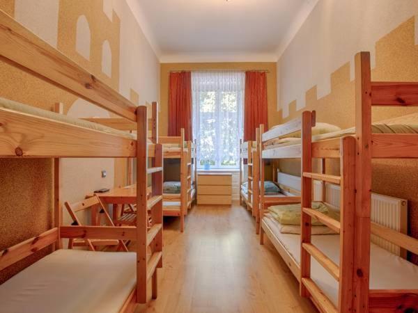 Euro Hostel Krasków Exteriör bild